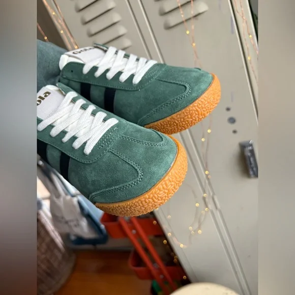 Gola Women's Elan Leather Sneaker Evergreen/Black/Fuchsia - Picture 10 of 16